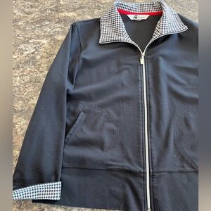 Women’s Black Zip-Up Jacket with Houndstooth Collar